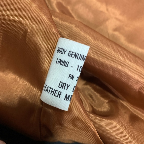 Vintage Woman’s Avanti Leopard Fringe Jacket size large - Picture 6 of 7